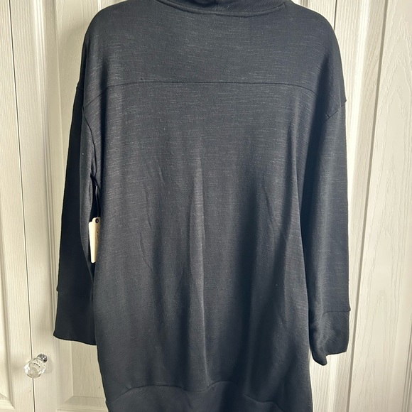 NWT St John’s Bay Active Black - Picture 9 of 11